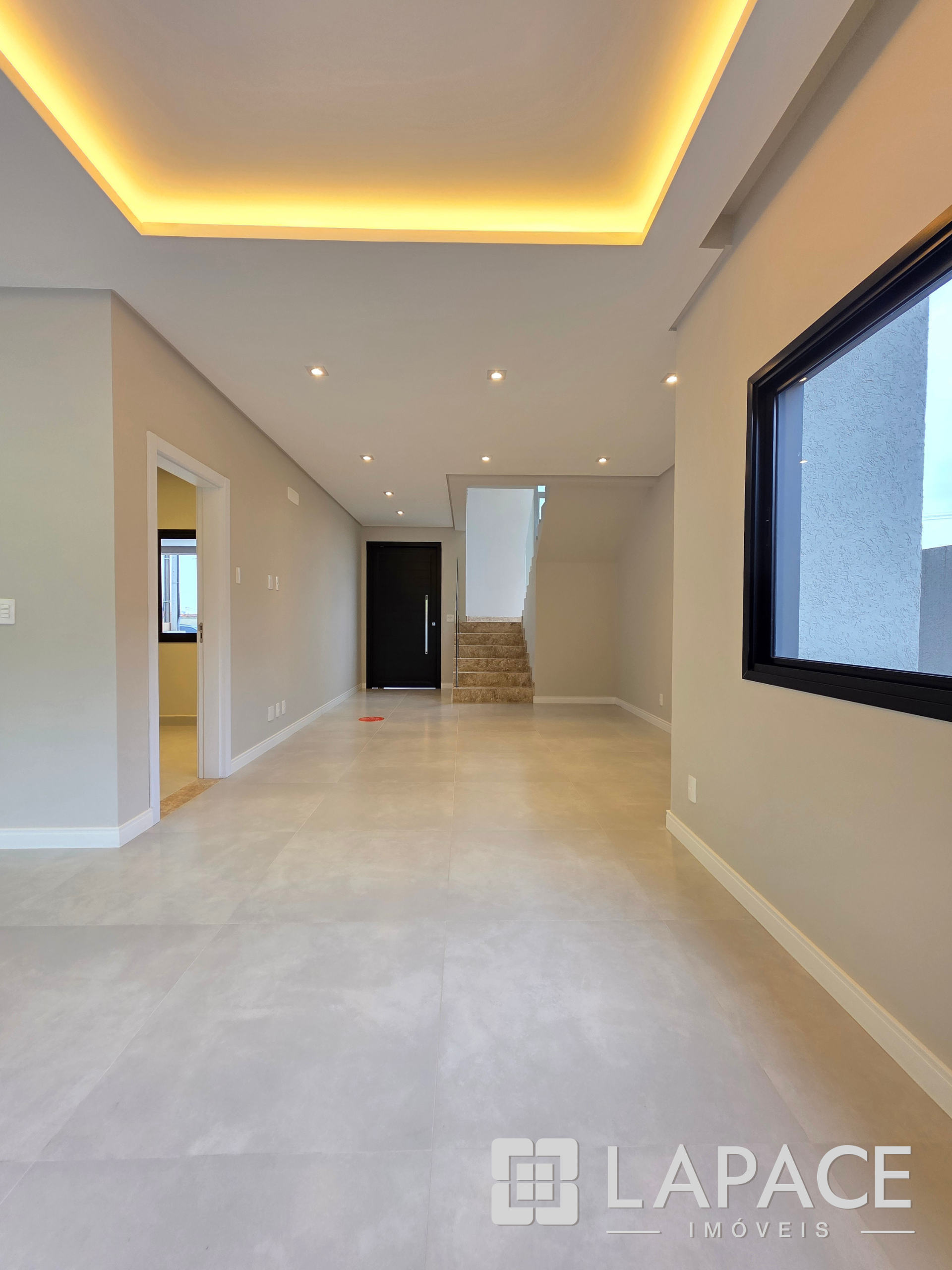 CASA NO CONDOMÍNIO LA RISERVA | 4 QUARTOS | 3 SUITES | 2 VAGAS | UVARANAS — foto 2