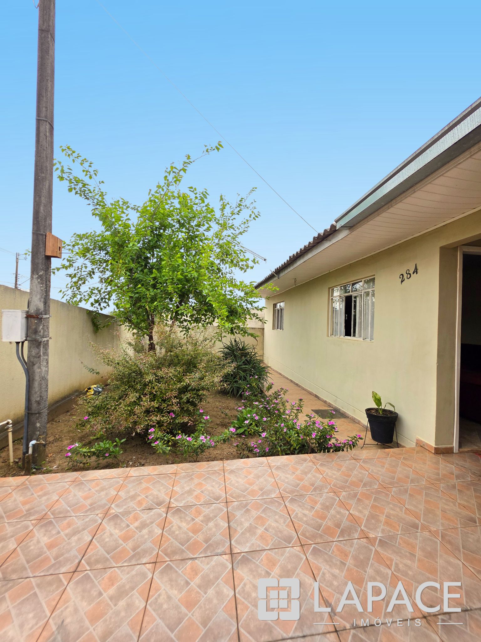 CASA À VENDA NO BAIRRO CONTORNO (SANTA PAULA), COM 2 QUARTOS, 2 VAGAS, EDÍCULA, CHURRASQUEIRA | PONTA GROSSA PR — foto 2