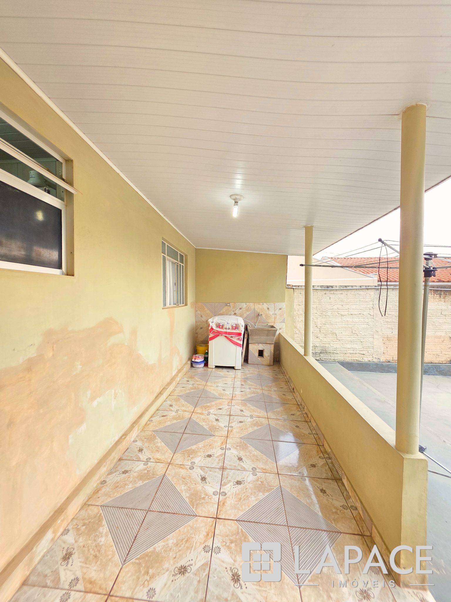 CASA À VENDA NO BAIRRO CONTORNO (SANTA PAULA), COM 2 QUARTOS, 2 VAGAS, EDÍCULA, CHURRASQUEIRA | PONTA GROSSA PR — foto 8