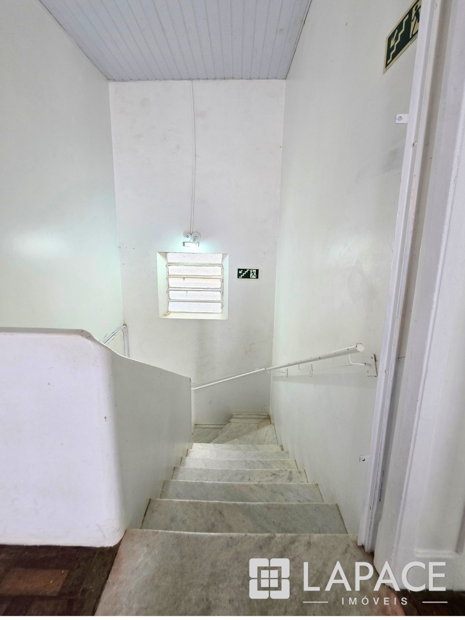 APARTAMENTO À VENDA EM FRENTE AO TERMINAL CENTRAL COM 3 QUARTOS - PONTA GROSSA PR — foto 5