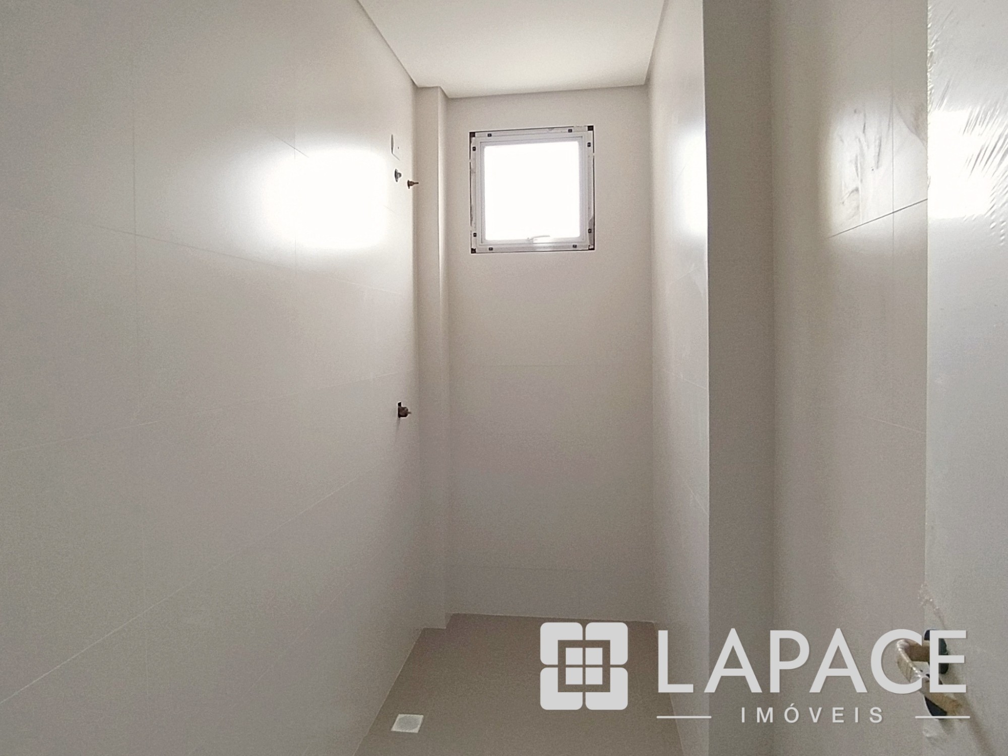 APARTAMENTO À VENDA NO EDIFÍCIO SANTOS DUMONT COM 3 QUARTOS SENDO 1 SUÍTE E 2 VAGAS DE GARAGEM  PONTA GROSSA- PR — foto 5