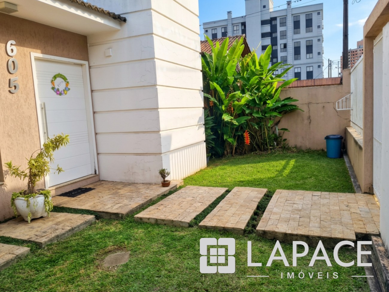 CASA À VENDA NA VILA ESTRELA COM 3 QUARTOS SENDO 2 SUITES, 2 PAVIMENTOS, 2 VAGAS COBERTAS - PONTA GROSSA PR — foto 28