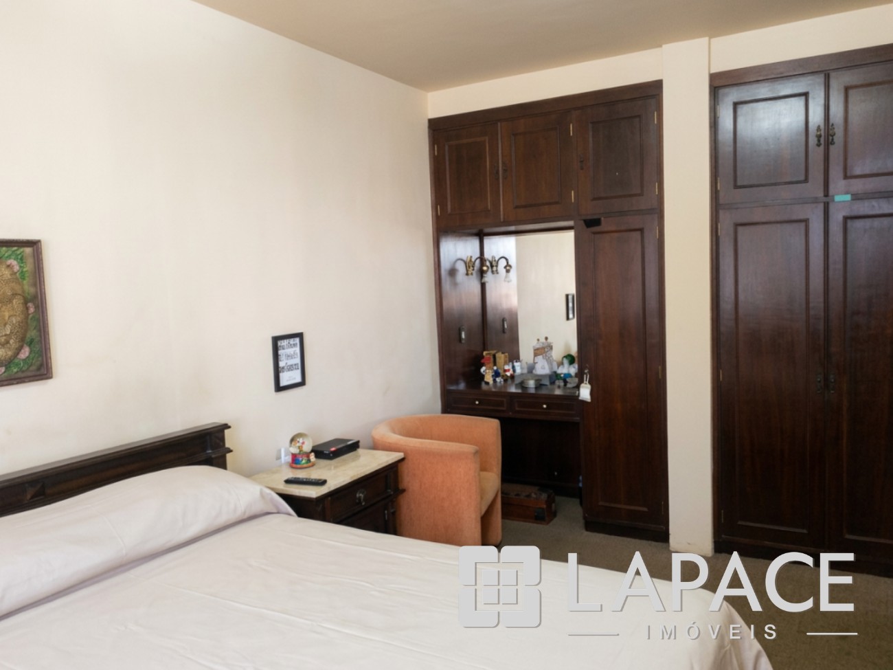 CASA À VENDA NA VILA ESTRELA COM 3 QUARTOS SENDO 2 SUITES, 2 PAVIMENTOS, 2 VAGAS COBERTAS - PONTA GROSSA PR — foto 9