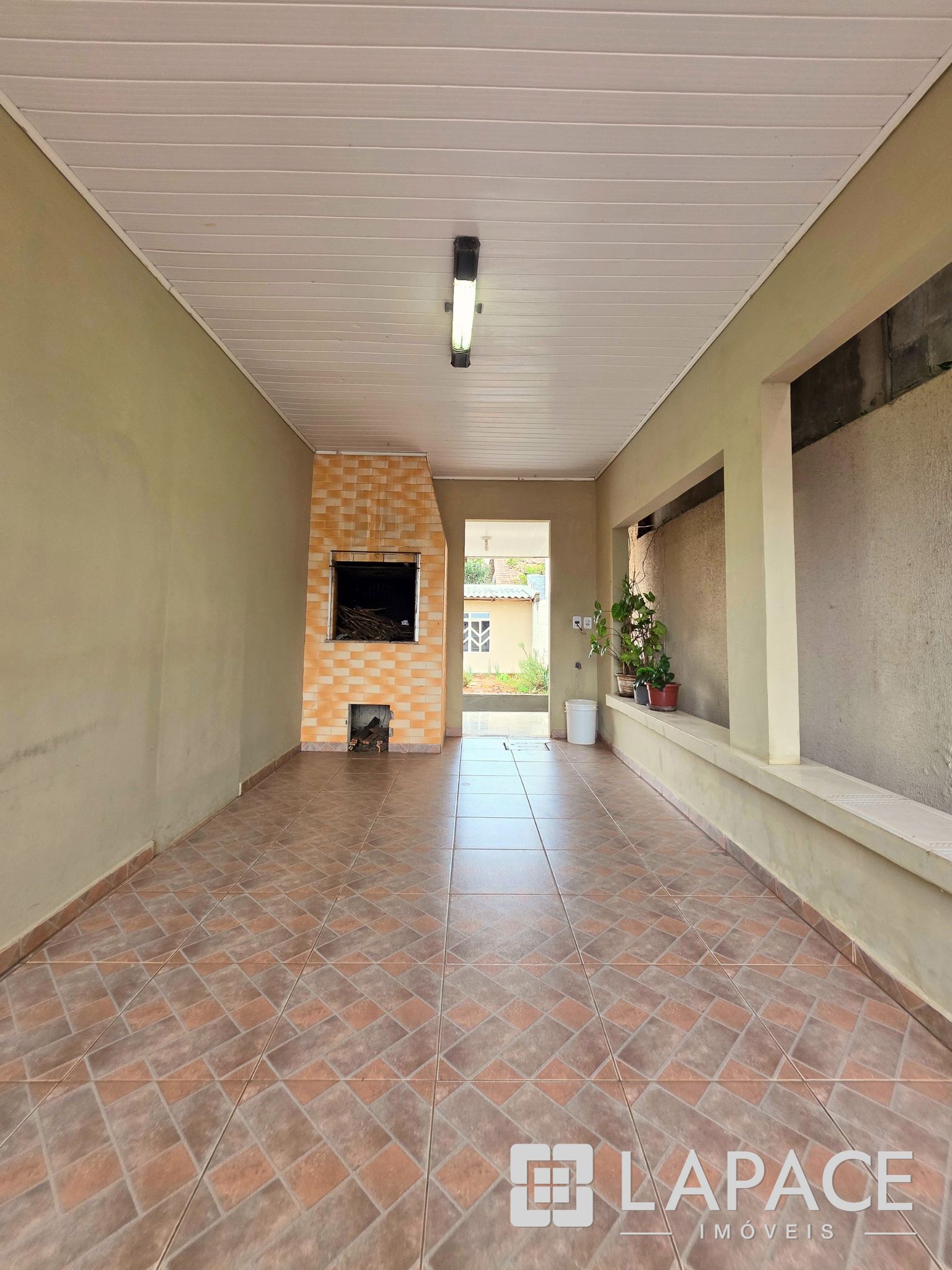 CASA À VENDA NO BAIRRO CONTORNO (SANTA PAULA), COM 2 QUARTOS, 2 VAGAS, EDÍCULA, CHURRASQUEIRA | PONTA GROSSA PR — foto 17