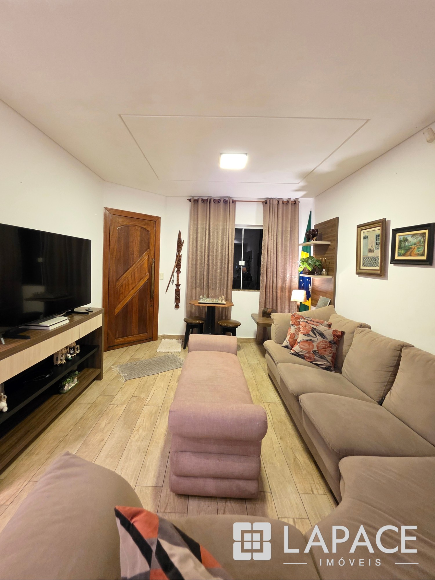VENDE-SE SOBRADO COM 3 QUARTOS E 1 VAGA NO JARDIM EUROPA - PONTA GROSSA PR. — foto 11