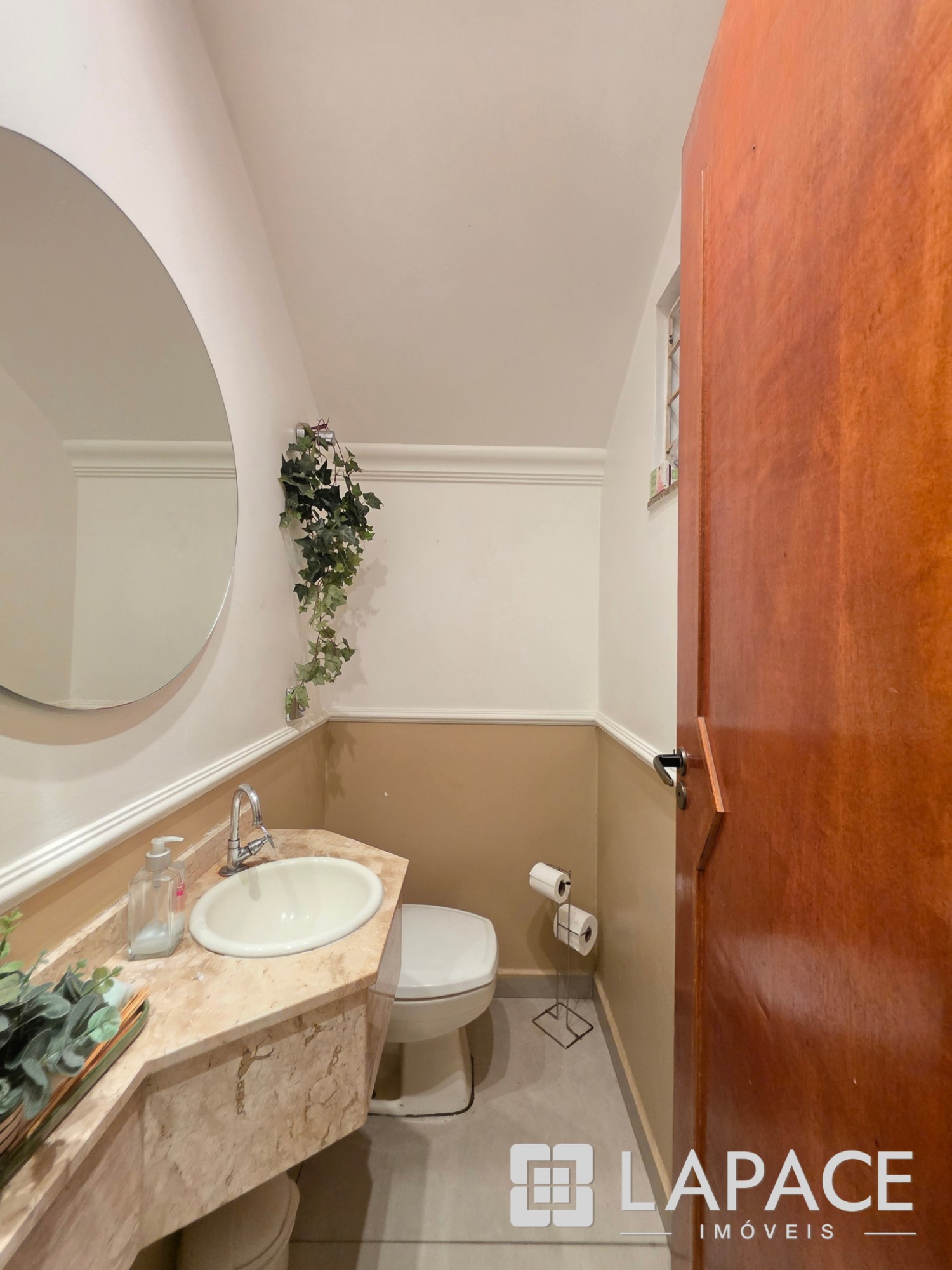 VENDE-SE SOBRADO COM 3 QUARTOS E 1 VAGA NO JARDIM EUROPA - PONTA GROSSA PR. — foto 16